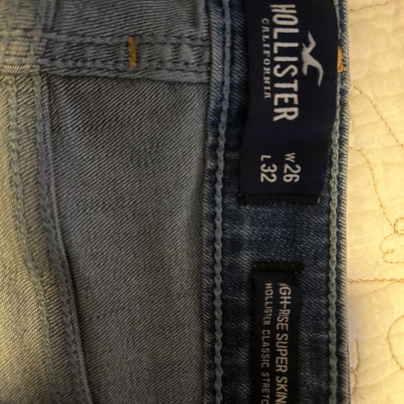 Women’s Hollister Jeans Size 3 long - Picture 4 of 4